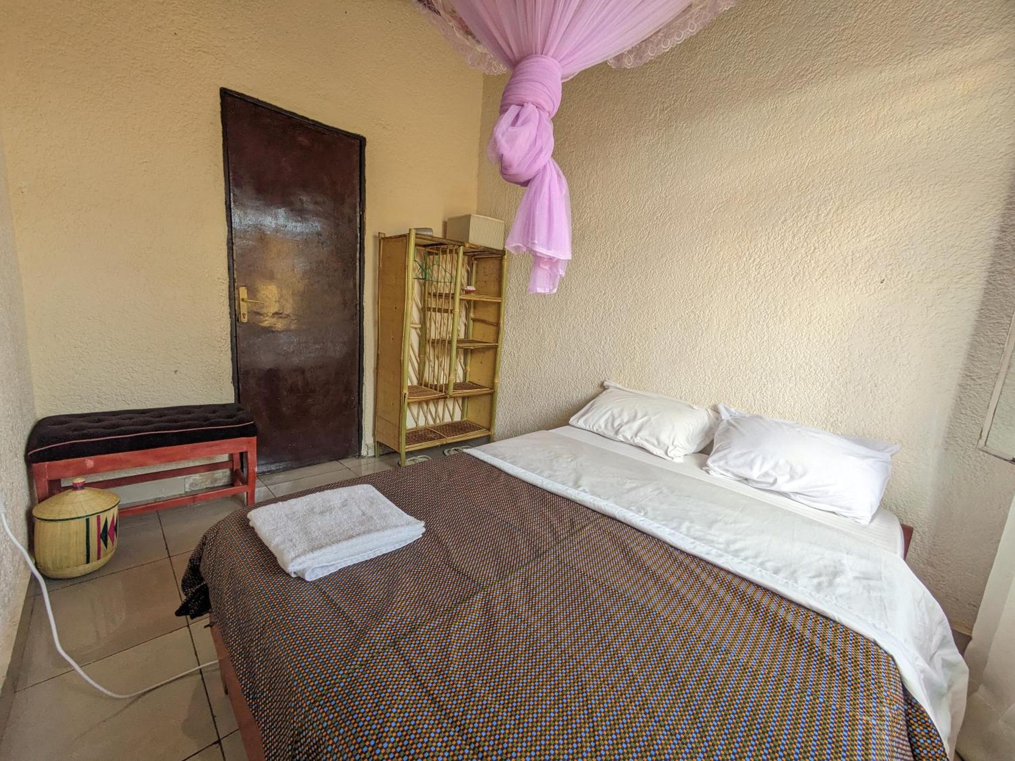 רוהנגרי Randa'S House I Homestay מראה חיצוני תמונה